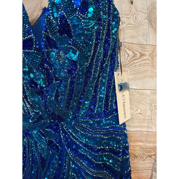 ASHLEY LAUREN - NEW WITH TAGS- Sequin dress - PROM, HOMECOMING, FORMAL - Picture 5 of 8